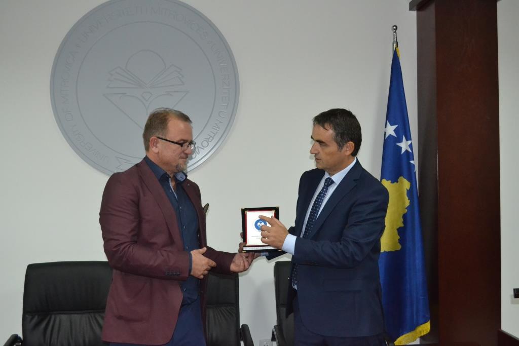 Universiteti “Isa Boletini” Bashkëpunon Me Universitetin E Tetovës