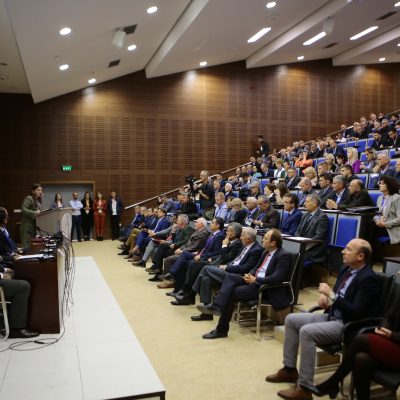 “Konferenca Ndërkombëtare Për Gjeoshkencë”, Ka Mbledhur Në Universitetin E Mitrovicës Studiues Nga Vende Të Ndryshme Evropiane