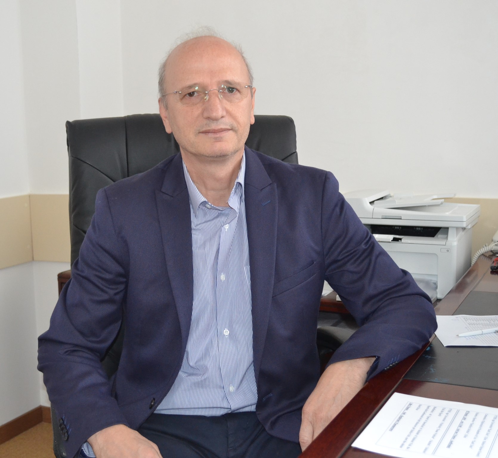 Prof. Dr. Behxhet Shala, Prorektor Për Bashkëpunim Ndërkombëtar Dhe Kërkime Shkencore