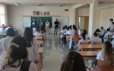 Takime Me Maturantët E “Mjekësisë” Në Mitrovicë Dhe Ata Të Shkollës Teknike Profesionale Në Vushtrri