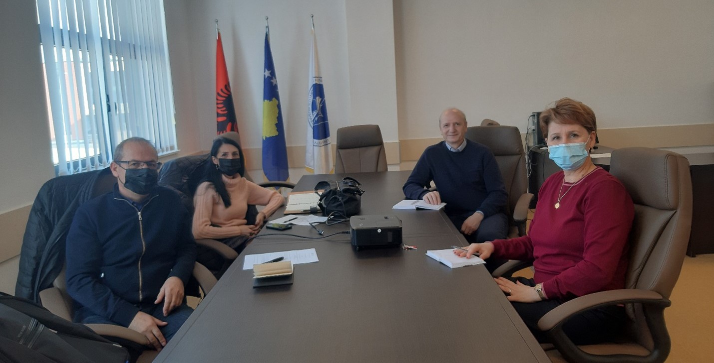 Prorektorët E UIBM-së U Takuan Me  Përfaqësues Të Institutit Pedagogjik Të Kosovës
