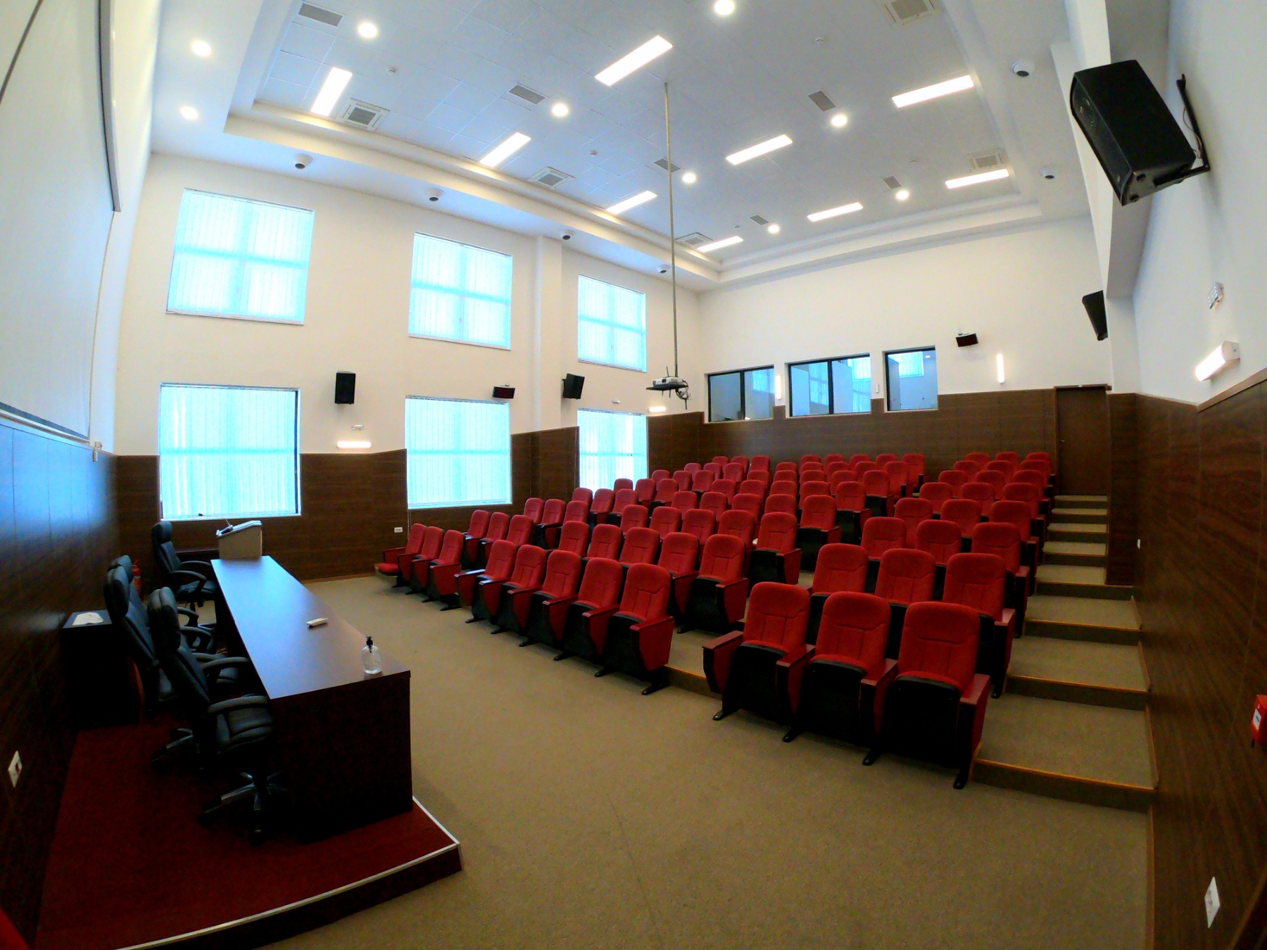 Universiteti I Mitrovicës “Isa Boletini” Organizon Konferencën Me Titull “Punëtoria E Dytë Ndërkombëtare” (2nd International Workshop), Në Kuadër Të Projektit “DualAFS”
