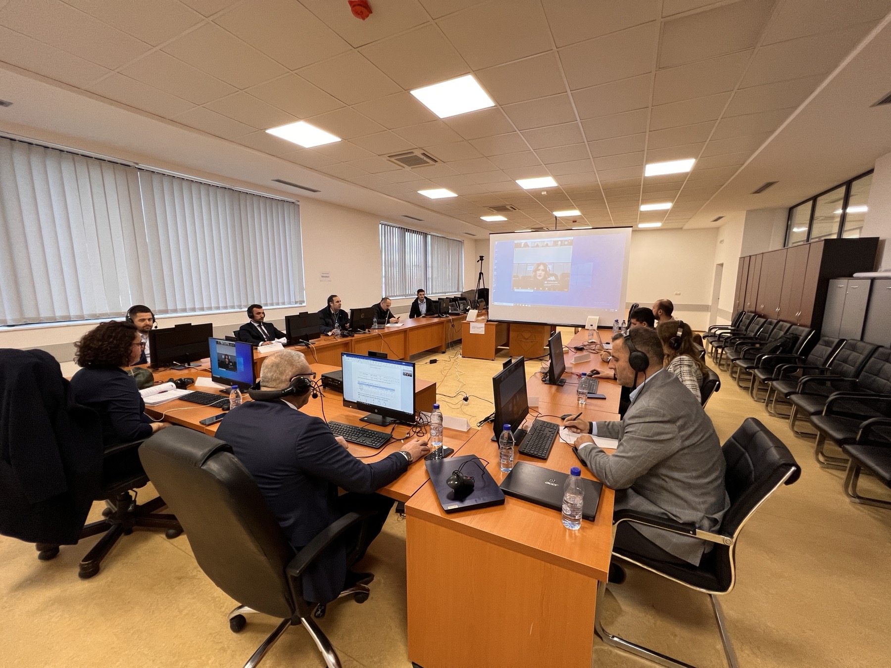 Virtual Meetings Were Held With International Experts For The Re-accreditation Of The Business And Management Program At The Faculty Of Economics