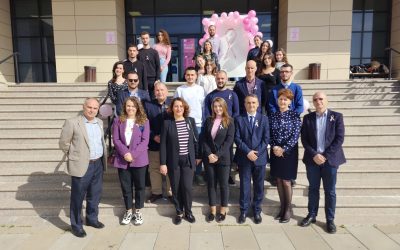 Parlamenti Studentor Organizoi Aktivitet Për Shënimin E “Tetorit Rozë” –  Muaji I Ndërgjegjësimit Për Kancer Të Gjirit
