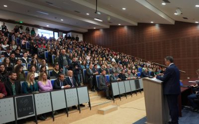 Viti Akademik 2022/23 Nisi Me Ceremoni Për Pritjen E Studentëve Të Rinj
