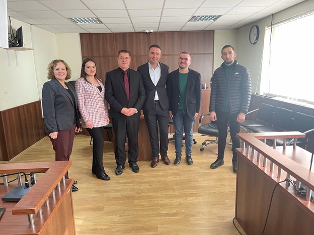 Dekani I Fakultetit Juridik, Zhvilloi Takim Me Nënkryetarin E Gjykatës Themelore Të Mitrovicës, Bekim Veliqi