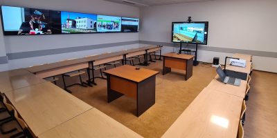 Mësimdhënie Bashkëkohore Përmes Klasës Hibride