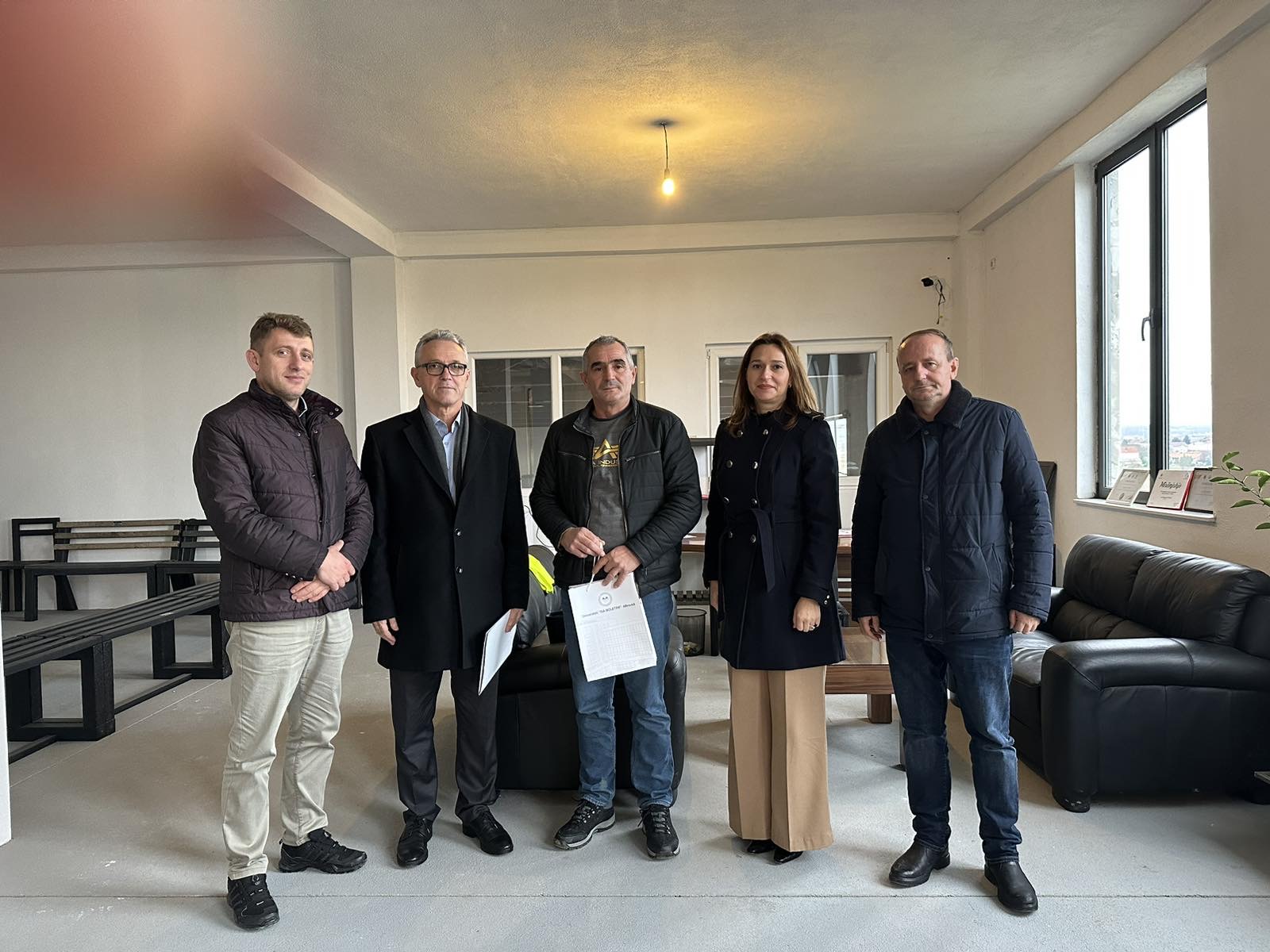 Memorandum Bashkëpunimi Ndërmjet FTU-së, K.R.U Gjakova Dhe “Kosovo Glass Recycling”
