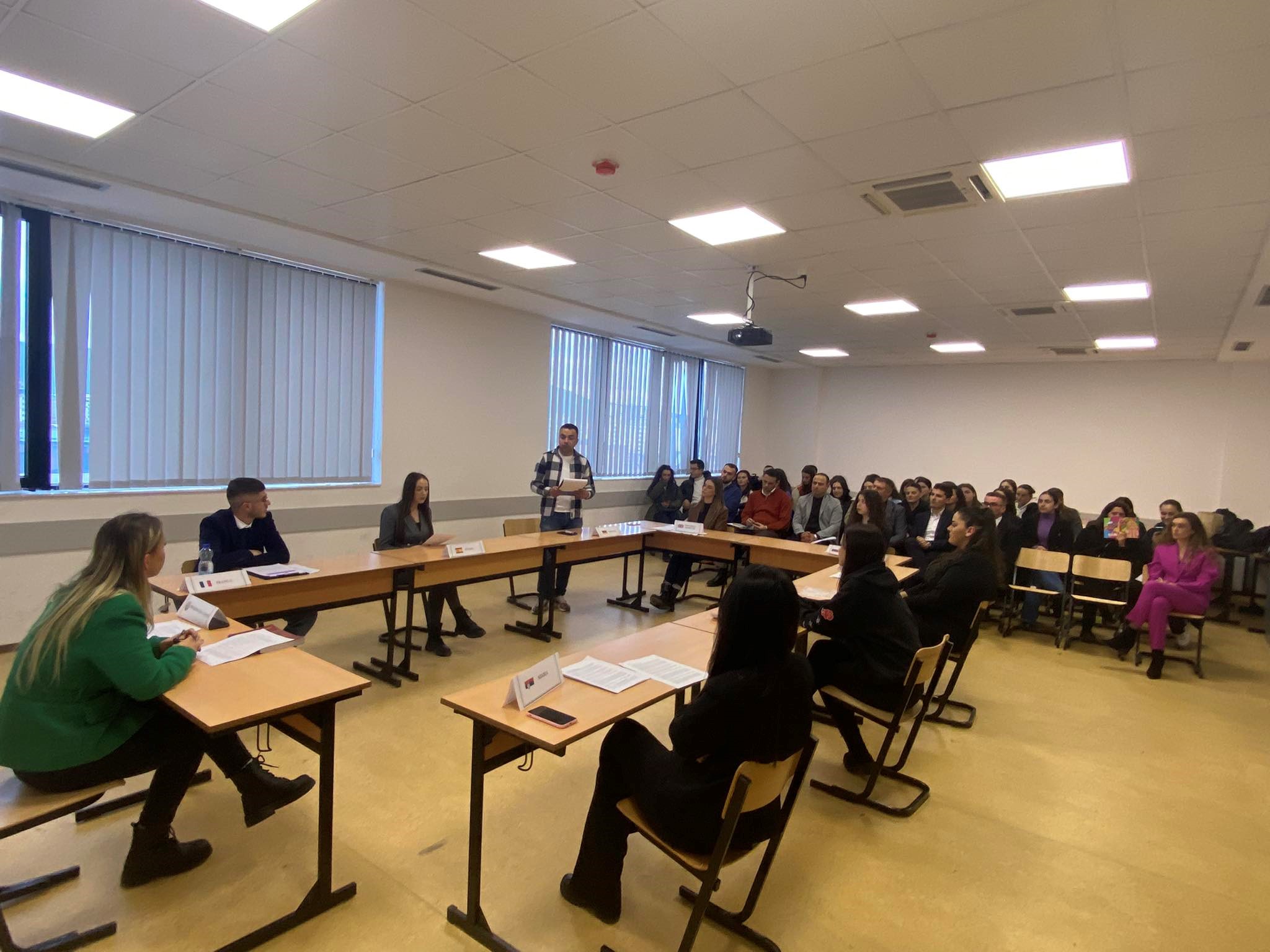 Në Fakultetin Juridik U Organizua Simulimi I Rastit Të Gjykatës Ndërkombëtare Të Drejtësisë Për Rastin E Shpalljes Së Pavarësisë Së Kosovës
