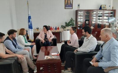 Prezantohen Mundësitë E Granteve Për Zbatimin E Projekteve Mësimore Të Bazuara Në Hulumtim
